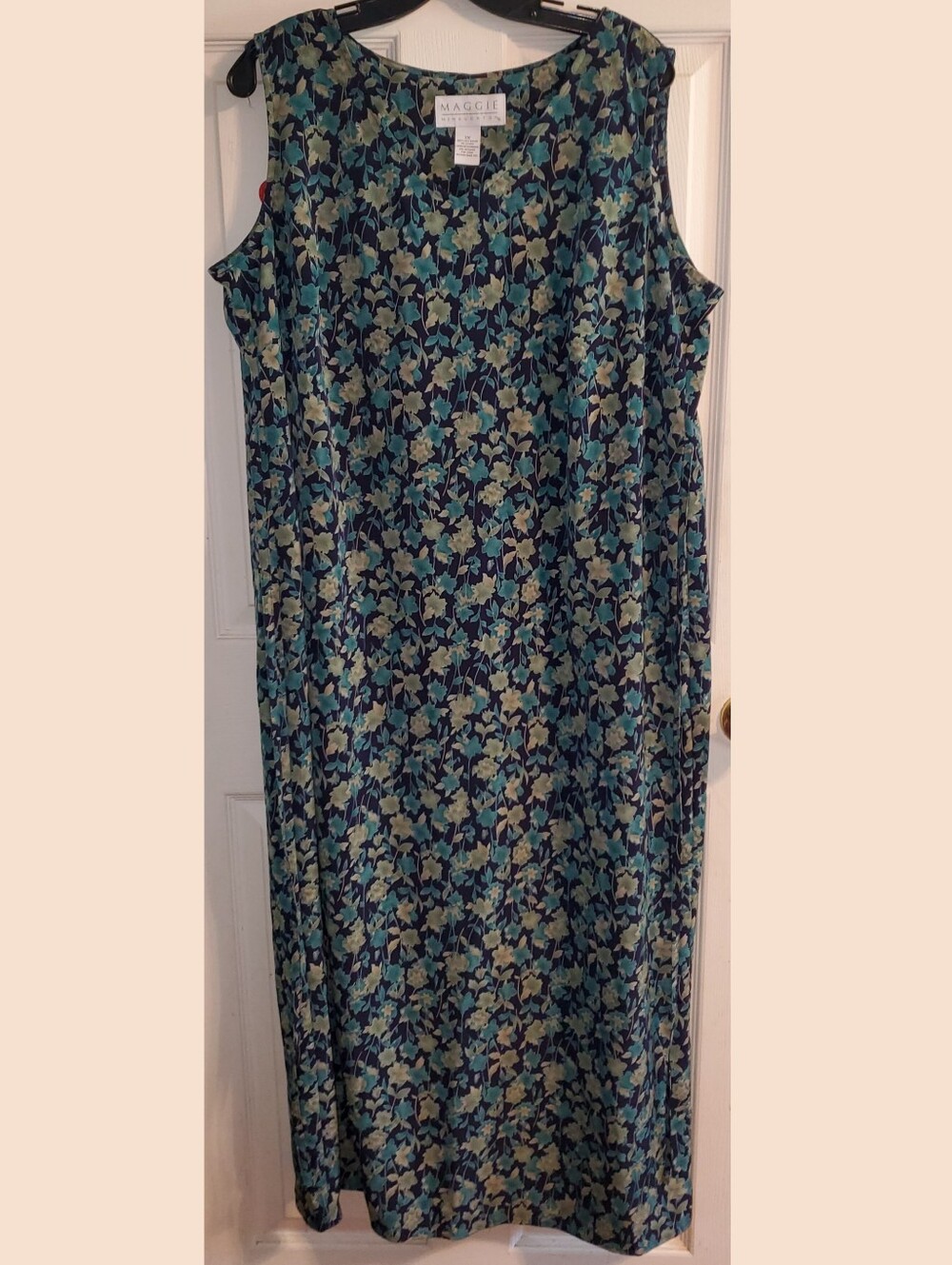 Vintage Maggie McNaughton Sleeveless Floral Maxi Dress with String Ties